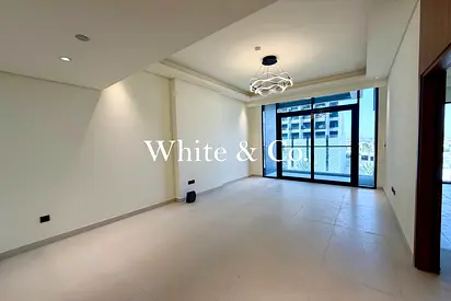 Brand New | Low Floor | Price Negotiable