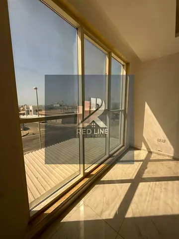 🏡 فيلا فاخرة للإيجار | أول ساكن | منطقة الجزات 🏡 إذا كنت تبحث عن المساحة، الخصوصية، والفخامة في موقع مميز، فهذه الفيلا هي الخيار المثالي لك.
