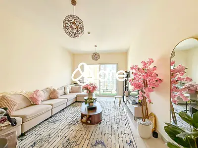 HIGH FLOOR | RENTED | WELL-MAINTAINED