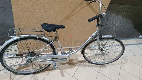 Classic step-through bike — reliable daily commuter