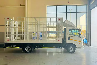 Hot deal🔥 / 3-Ton Pick-up BRAND NEW / 2026 / Al Futtaim / 0 Mileage /  Warranty 5 years / Chassis