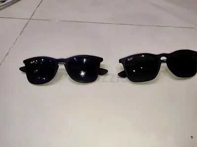 2 Ray-Ban glasses for sale