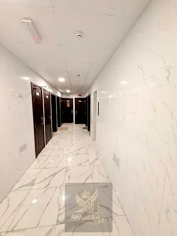 Apartment in Al Butinah, one bedroom and living room, excellent condition, first occupancy, central air conditioning, central gas, free maintenance, p