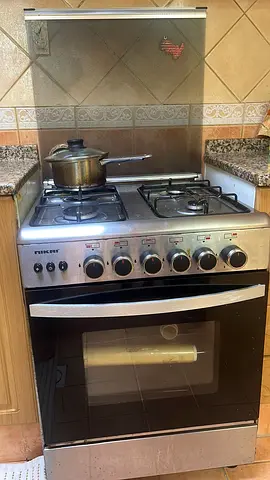 Gas cooker