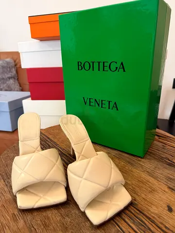 BOTTEGA VENETA Padded Stretch Mule Sandals