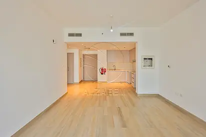 Vacant - Higher Floor - Community view
