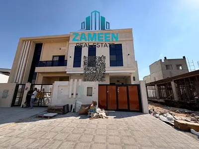 منزل تاون هاوس في زاهية، 5 غرف نوم رئيسية، مجلس، وغرفة معيشة، شامل الماء والكهرباء، السعر 1.35 قابل للتفاوض