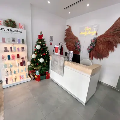 Fully Equipped Modern Beauty Salon for Sale