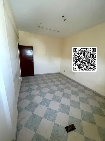 رووف خارجي وخزائن حائط غرفة وصالة بالبستان