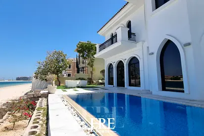 Beachfront 4BR Villa | Atlantis View | Palm