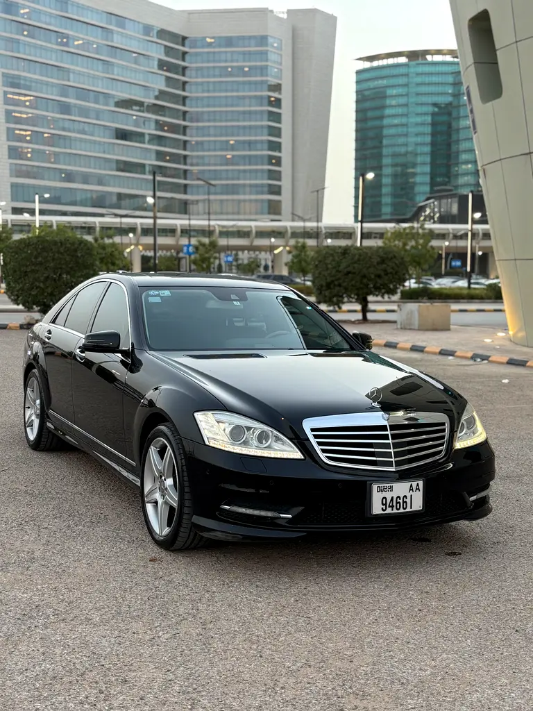 Mercedes-Benz S-Class 2013 — photo 1 of 20