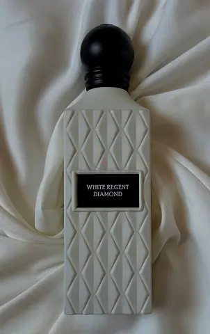 White regent diamond Perfume - Not used Bottle (See Photos) - Good Condition