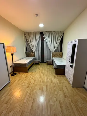 FEMALE ONLY EXECUTIVE BED SPACE NEAT AND CLEAN