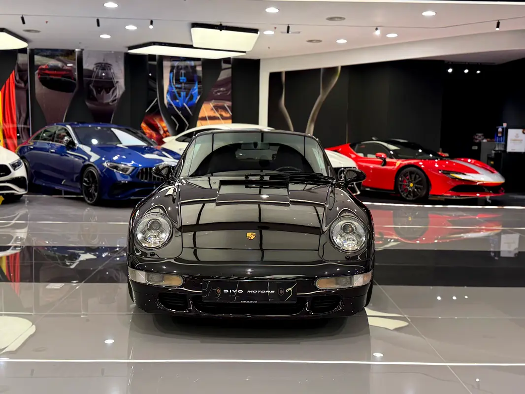 Porsche 911 1996 — photo 1 of 20