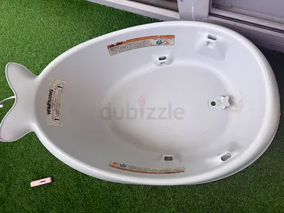 Baby bath tub, potty seat, baby blanket and musical table