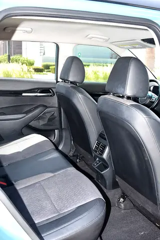 2024 KIA SELTOS 照片 12