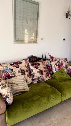 Large sofa set - comfortable  ready to use