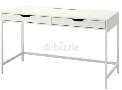 Ikea desk 132*58 cm