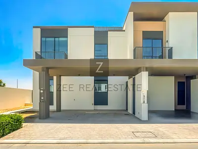 Luxury Family Villa | 4BR | Private Garden