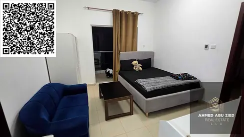 غرفه نوم ماستر / صاله واسعه /فرش مودرن بالكامل /تشطيبات ممتازه /امريكن كيتشن /باركن مجاني /لوكيشن مميز خلف قصر الحاكم قريب لدبي والشارقه / تسهيل الدفع