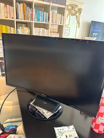27” inch Flat Screen TV/computer monitor- perfect Working Condition