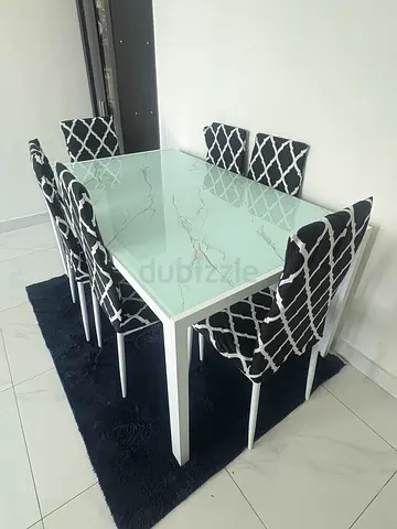 6 SEATER HOME CENTER DINING TABLE