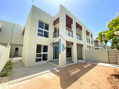 Unfurnished 3BR+Maid+Study Villa | Ready To Move