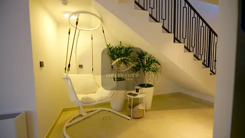 Weekly rent Cozy townhouse Falcon Island Luxury Life