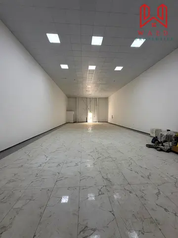 Prime Warehouse|Well-Maintained|Strategic Location