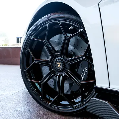 2022 Lamborghini AVENTADOR 照片 9