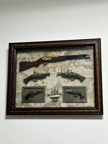 Preloved Wall Frame