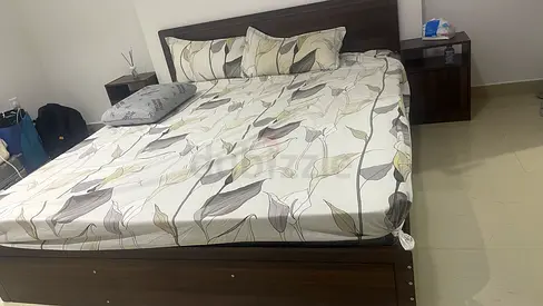 King Size Bedroom Set for Sale – Excellent Condition