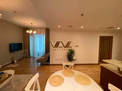 LUXURY WATERFRONT RESIDENCE | SPECTACULAR PANORAMIC MARINA VIEWS