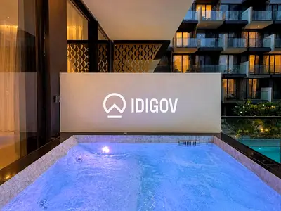 Balcony Jacuzzi | 2 Parking | Vacant