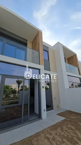 Vacant 3BR Townhouse + Maid | Landscaped Garden | 4 Cheques