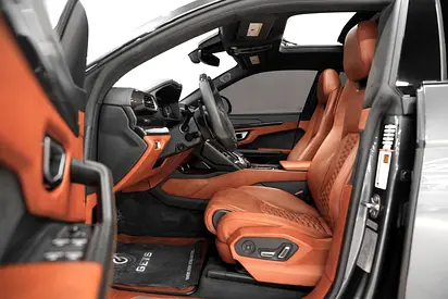 صورة 15 لـ 2019 Lamborghini URUS