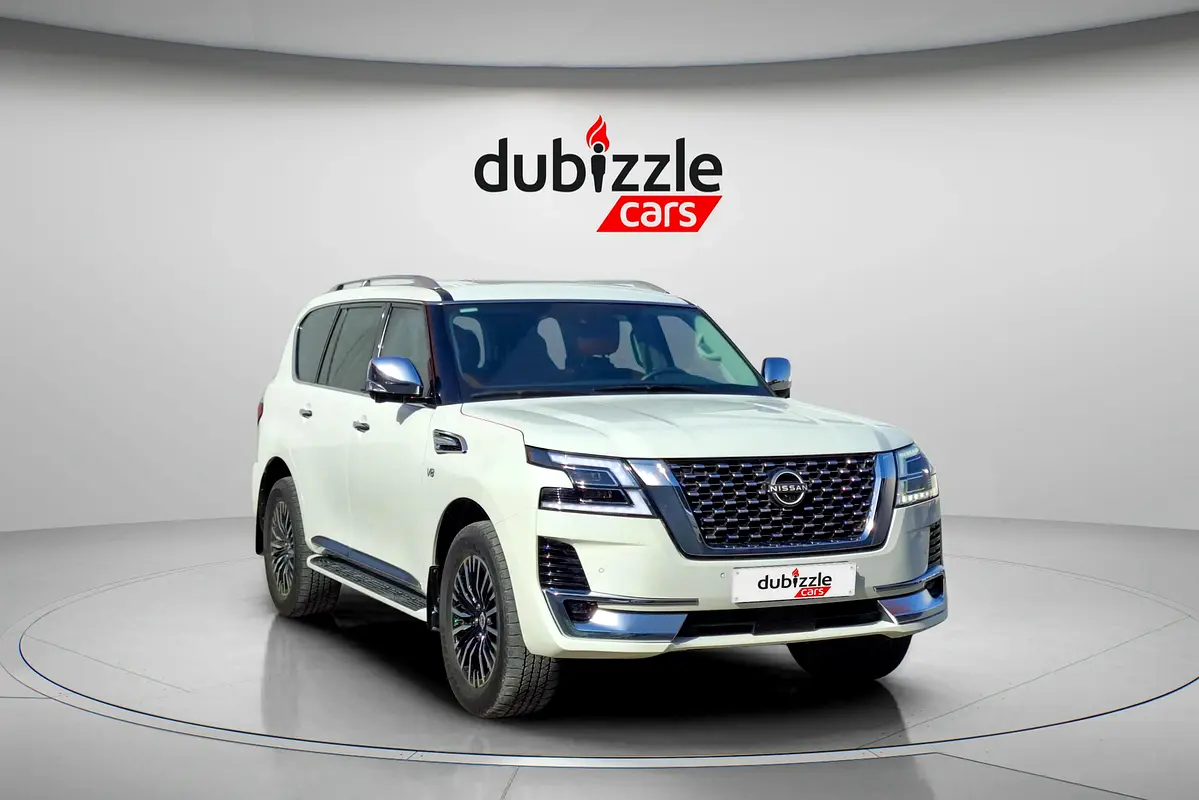 Nissan Patrol 2022 — photo 1 of 16