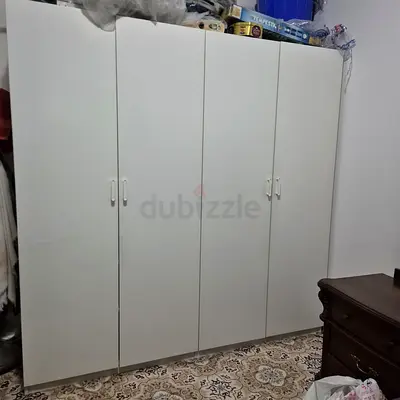 4 door cupboard