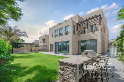 Lake view- Type E1- Hattan Villa