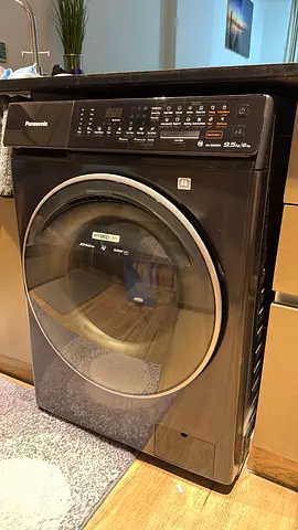 Panasonic Front Load Washer 9.5kg - Good Condition