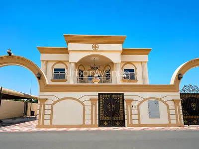 9BR Villa | Vacant | Prime Location