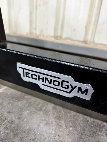Technogym adjustable bench