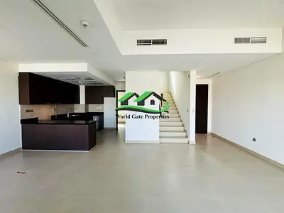 Single Middle Row Spacious Layout Ready To Move