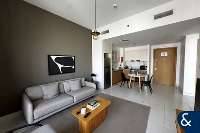 1 Bedroom | High Floor | Furnished | Modern