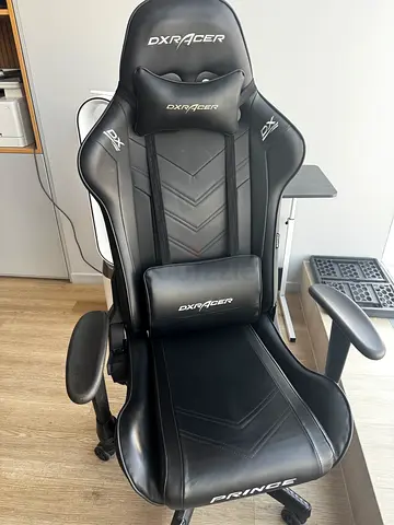 DXRacer Black Gaming/Office Chair - Good Condition