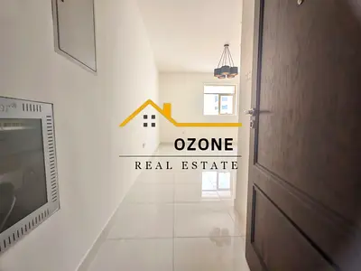 LIKE NEW SPECIOUS 2BHK//EASY PAYMENT IN 6 CHEQUES //FAMILY BUILDING AT A PRIME LOCATION