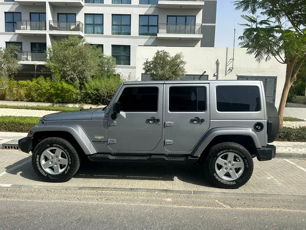 Jeep Wrangler Unlimited 2015 — photo 1 of 10
