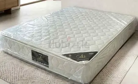 Brend New King size 180x200 spring Top memory foam matress Available