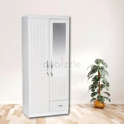 Executive bed space available in an apartment near to  
The Gardens Metro Station