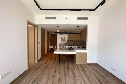 Spacious Apartment I With Maids Room I Negotiable